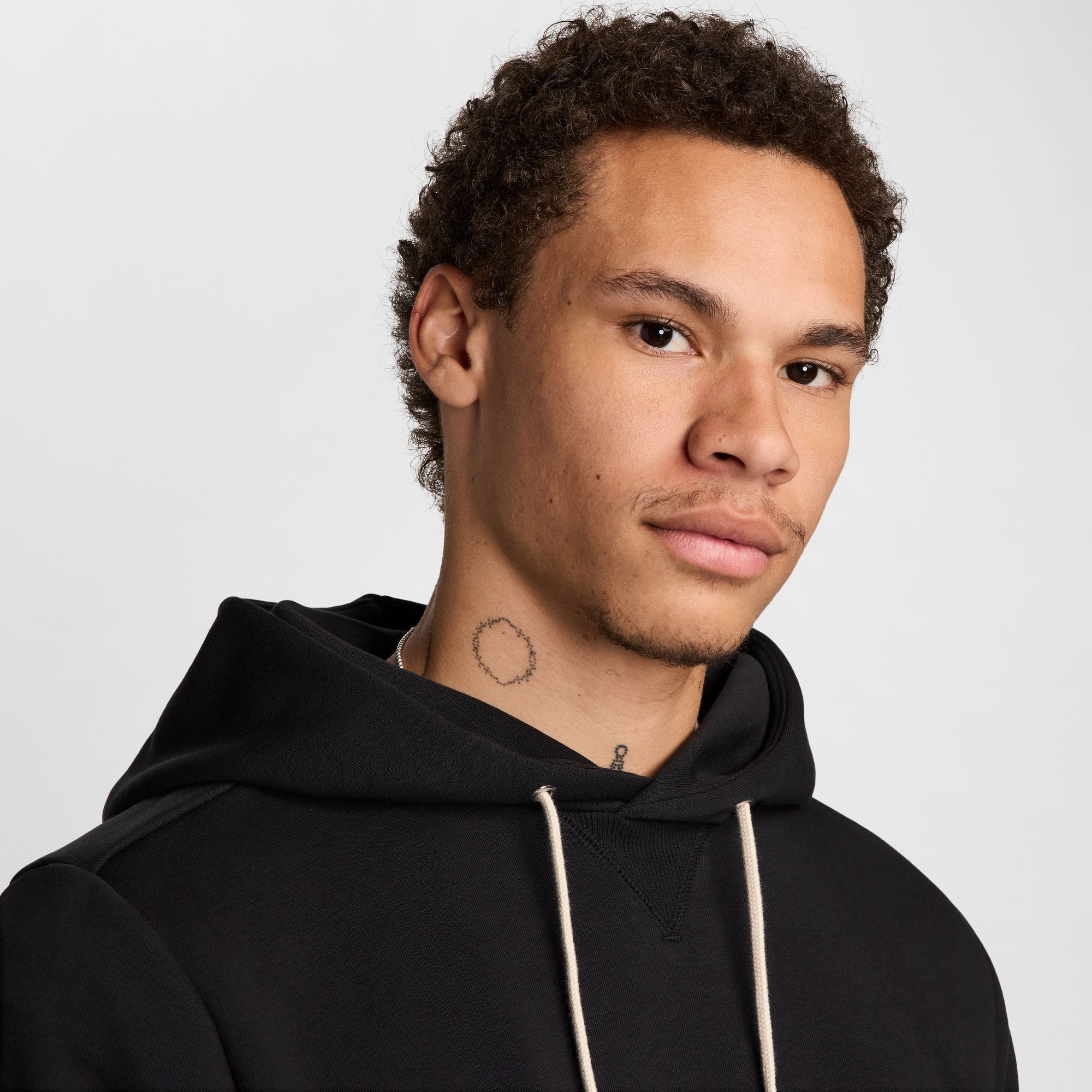NIKE DRI-FIT PULLOVER BASKETBALL HOODIE