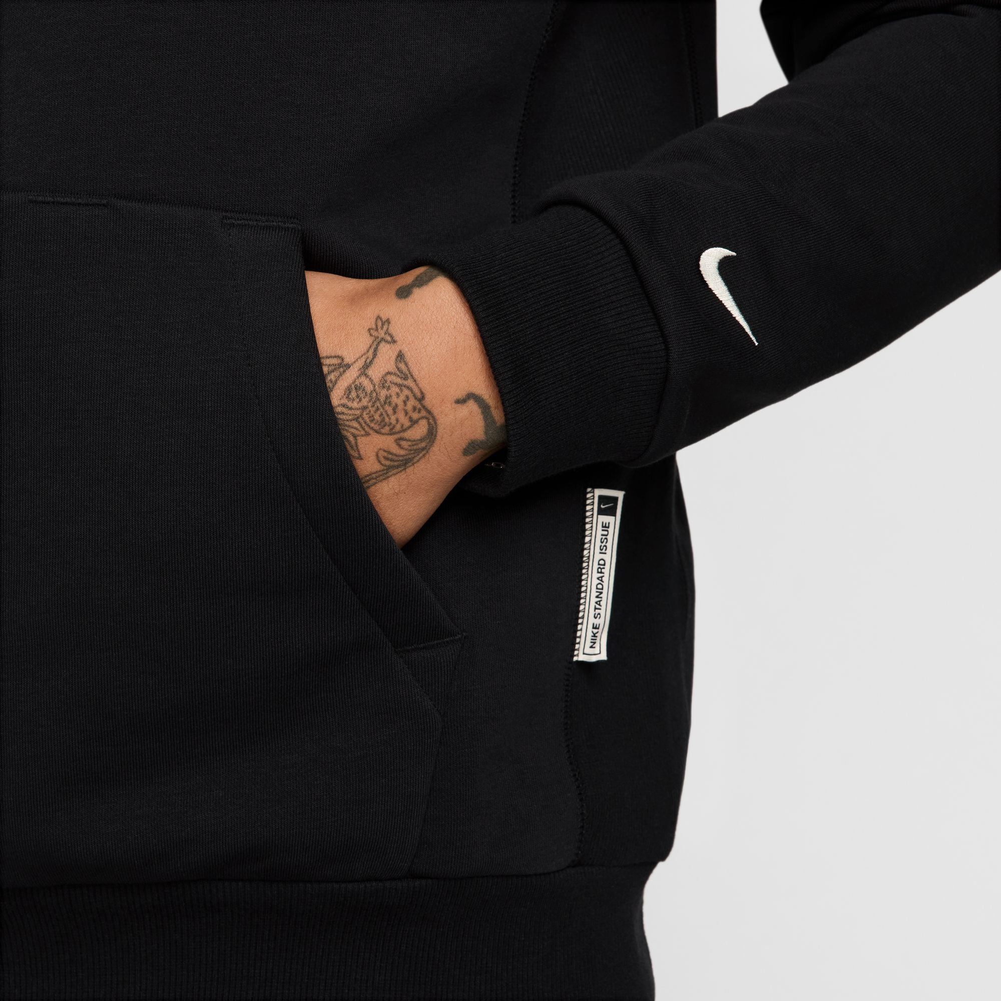 NIKE DRI-FIT PULLOVER BASKETBALL HOODIE