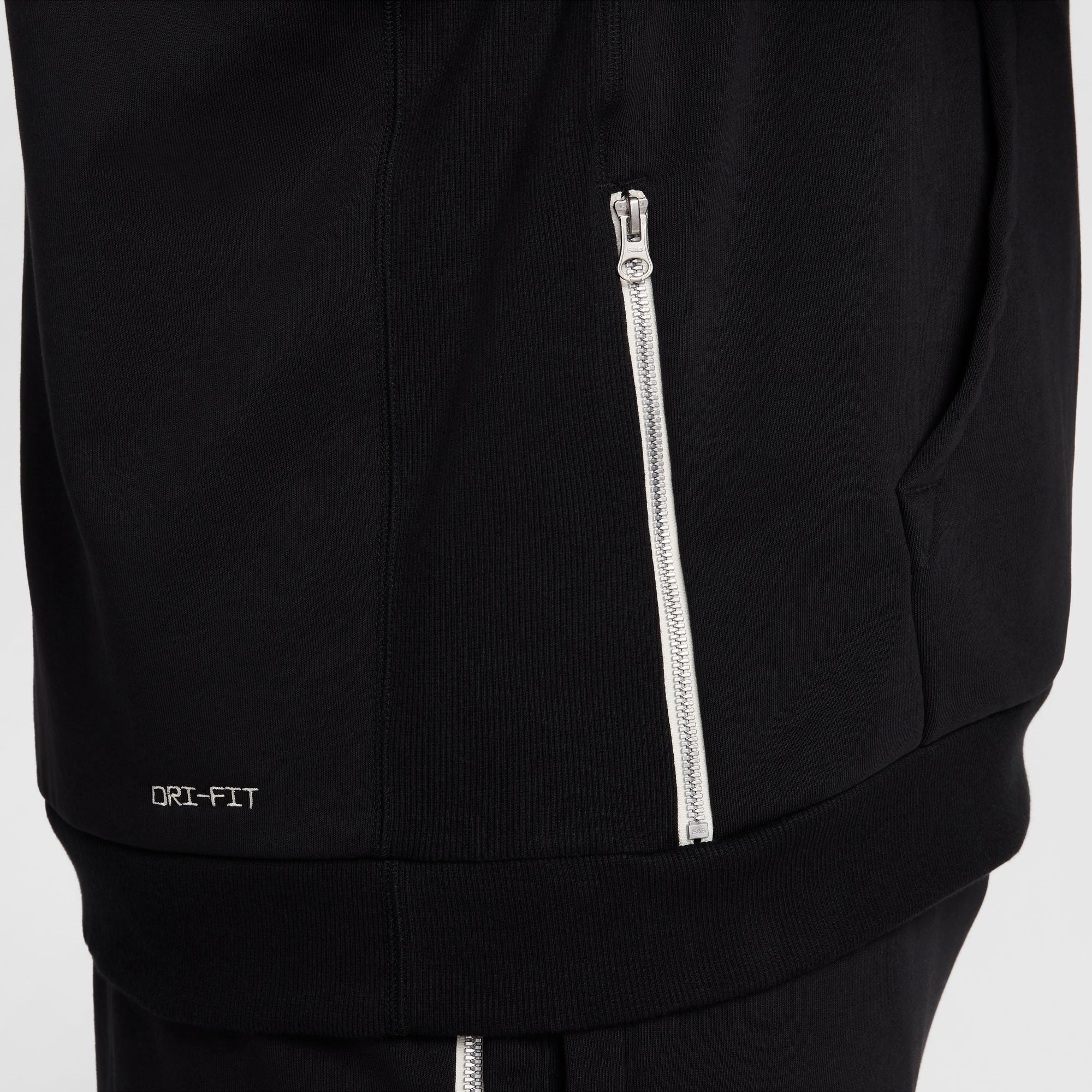 NIKE DRI-FIT PULLOVER BASKETBALL HOODIE