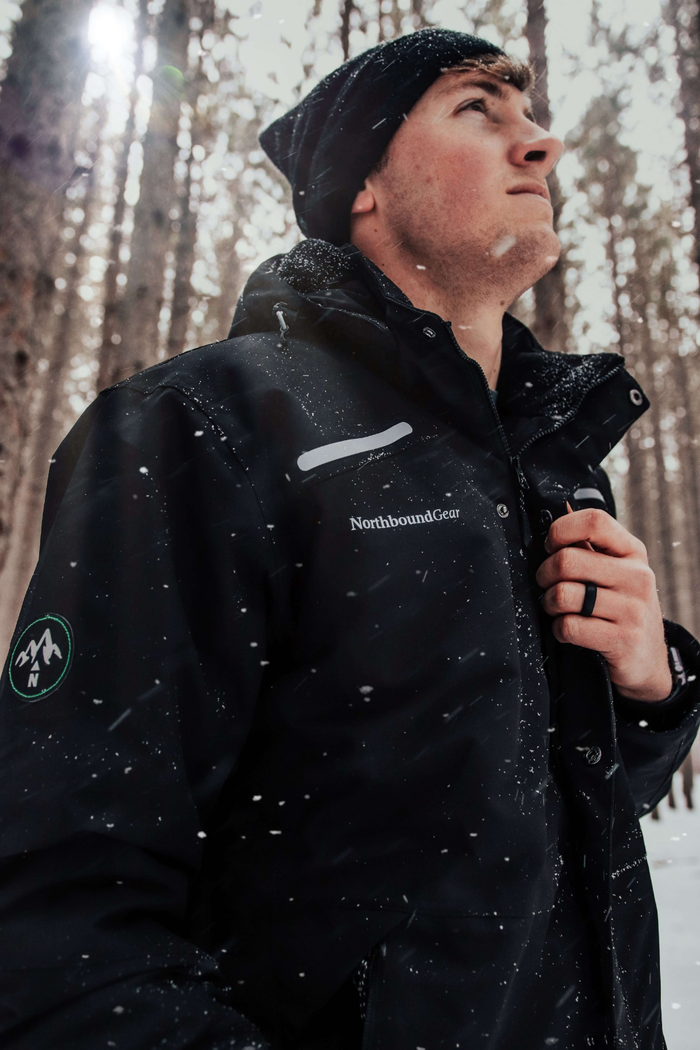 NORTHBOUND GEAR MEN'S "Apex" WATERPROOF JACKET