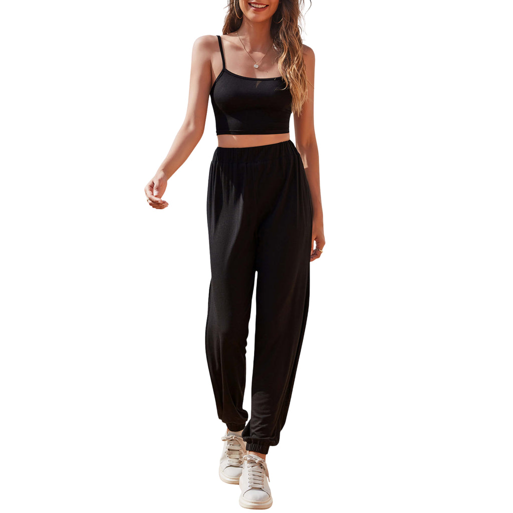 CROPPED CAMI & SIDE-SPLIT JOGGERS SET FOR CHILL, MATCHED ENERGY