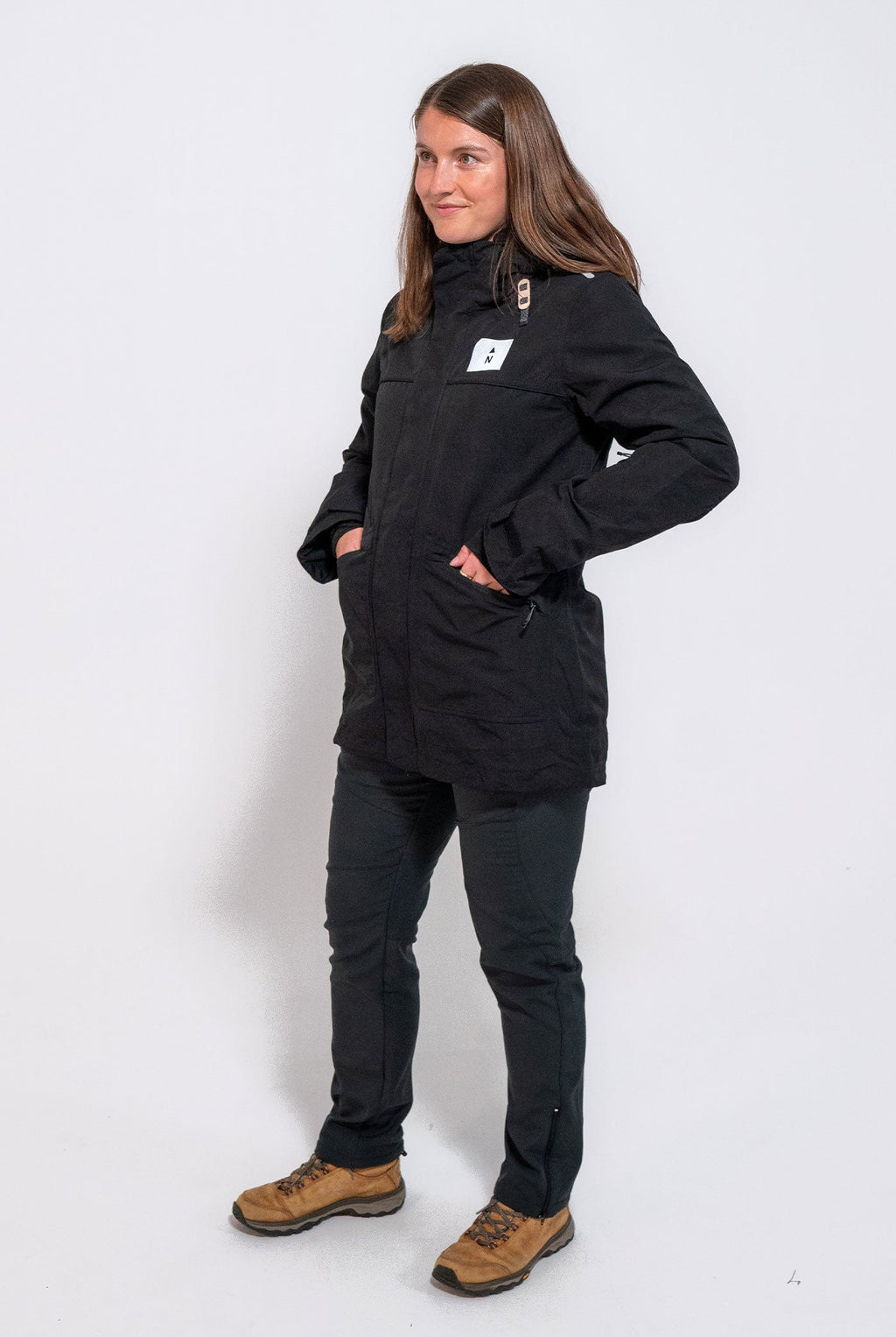 NORTHBOUND GEAR WOMEN'S "Apex" WATERPROOF JACKET