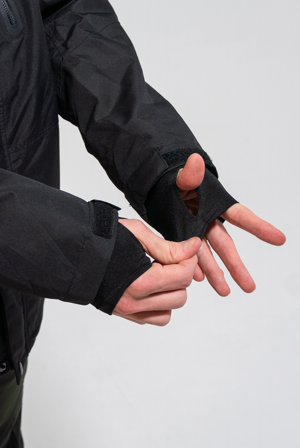 NORTHBOUND GEAR MEN'S "Apex" WATERPROOF JACKET