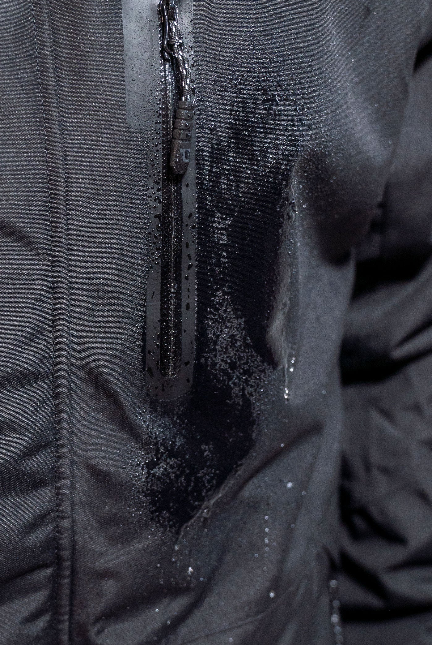 NORTHBOUND GEAR MEN'S "Apex" WATERPROOF JACKET
