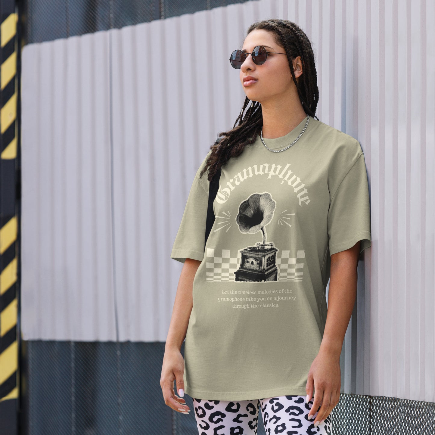 RETRO OVERSIZED FADED CREW NECK TSHIRT FOR WOMEN