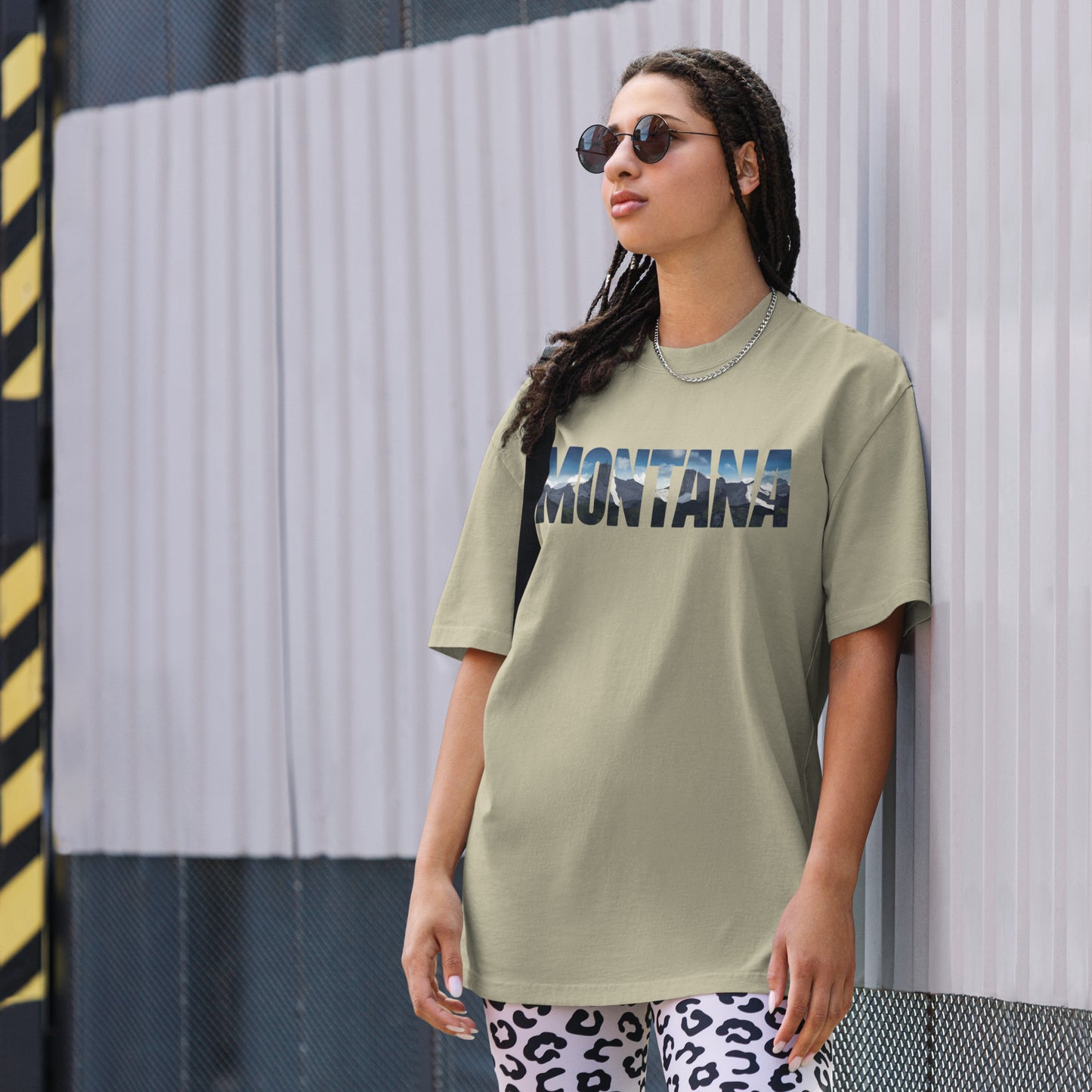 URBANITYCHEK MONTANA OVERSIZED FADED T-SHIRT