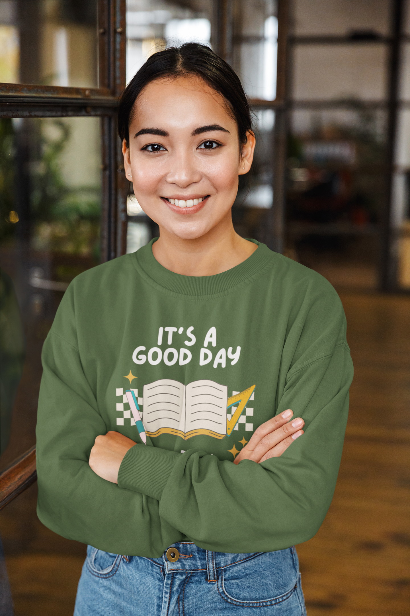 IT'S A GOOD DAY TO LEARN TEACHER SWEATSHIRT