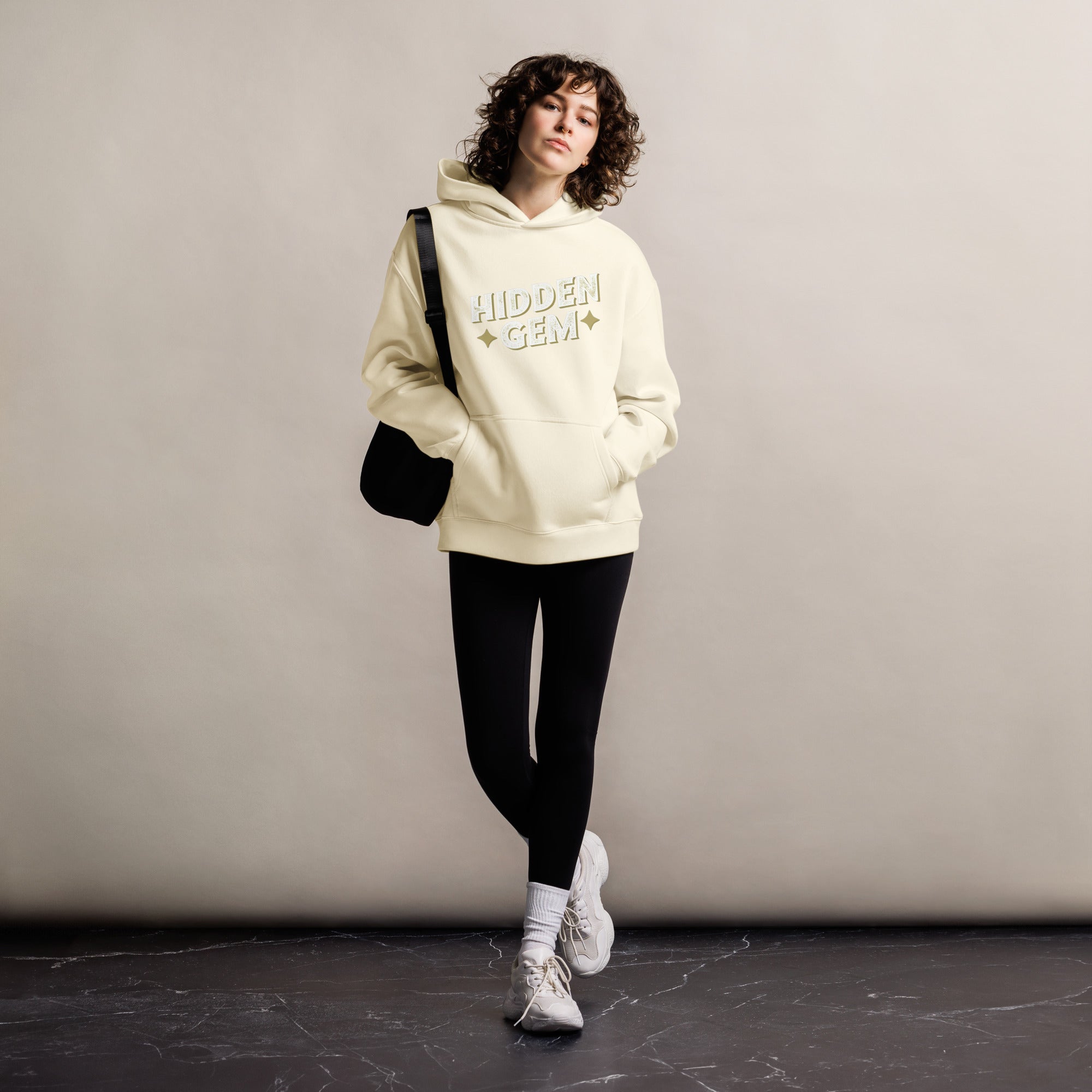 OVERSIZED PULLOVER HOODIE FOR WOMEN
